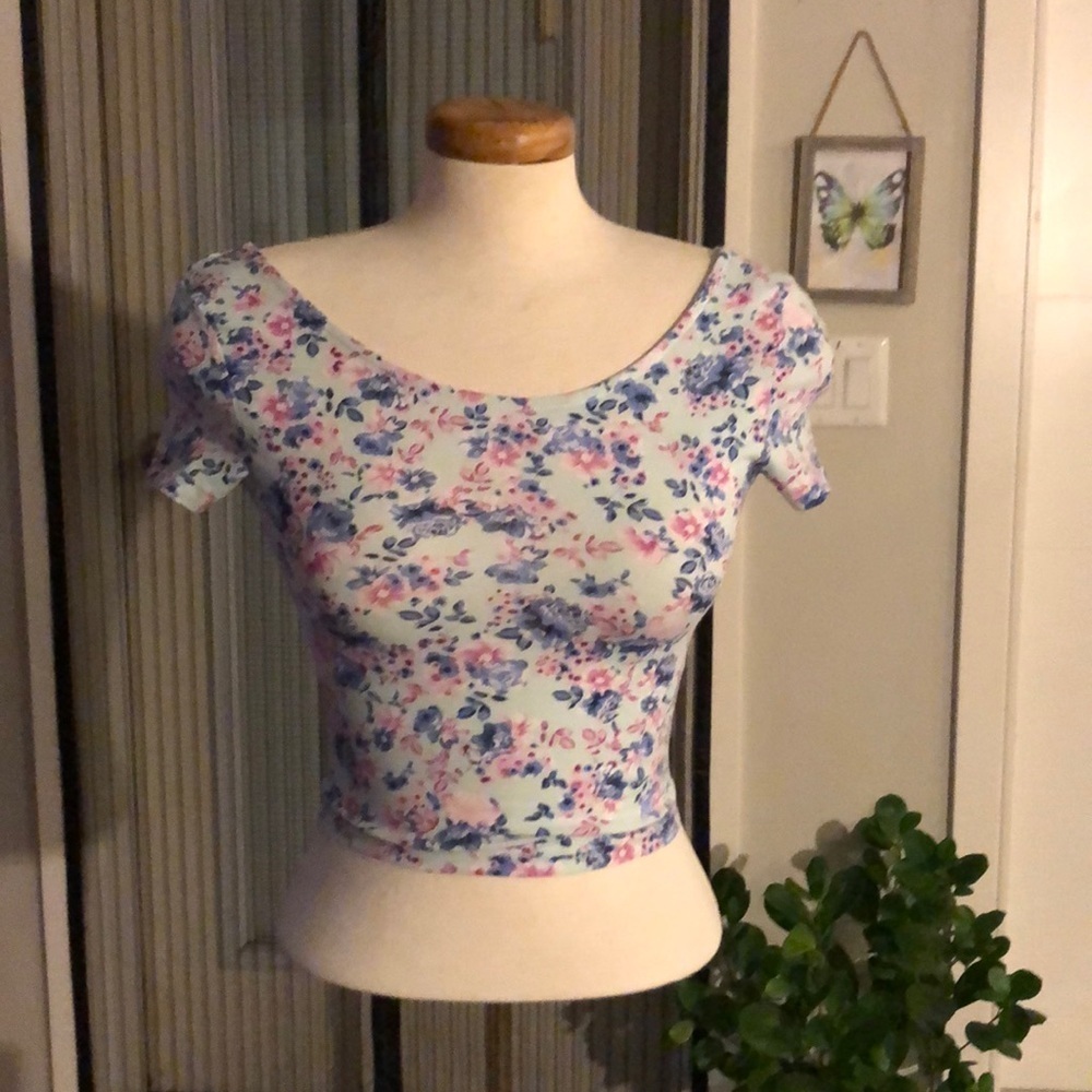 Xs Floral Crop & Tank